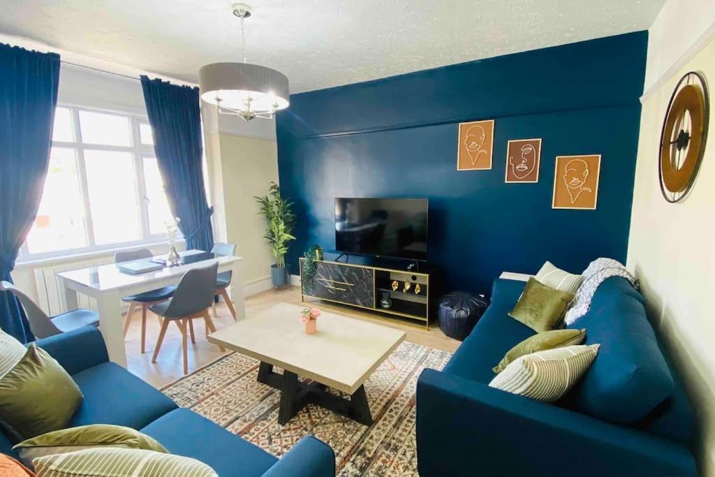 Family Marine Apartment With Sea View Dawlish Kültér fotó